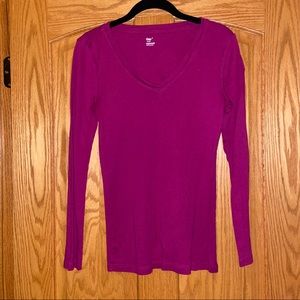Gap long sleeve tee